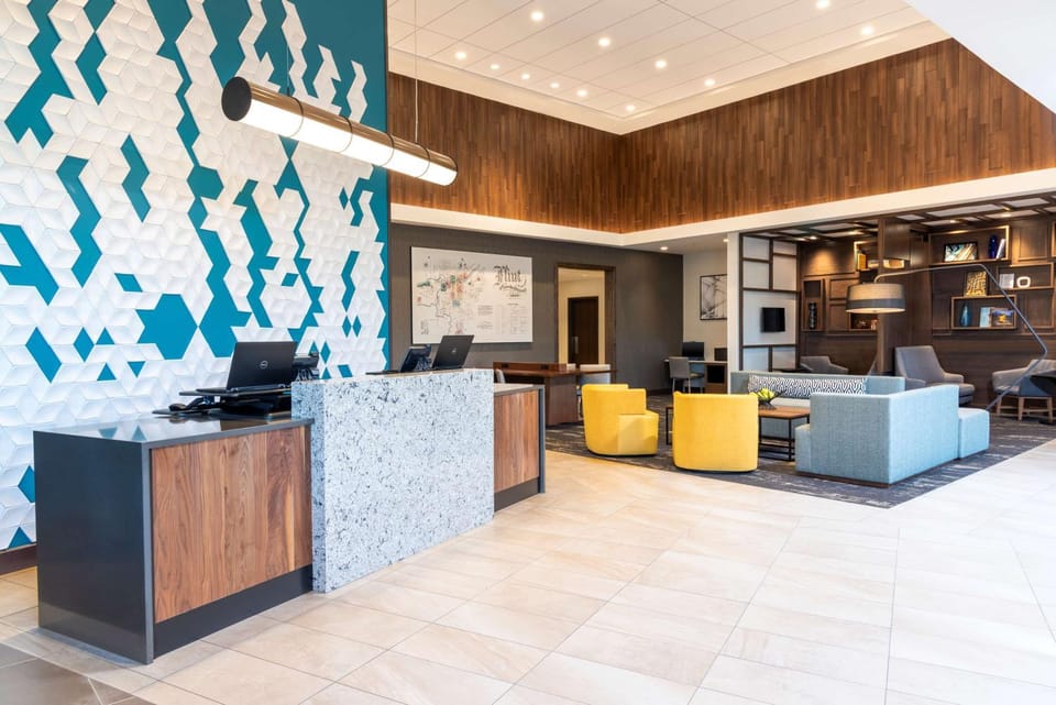Property building, Lobby or reception, On site