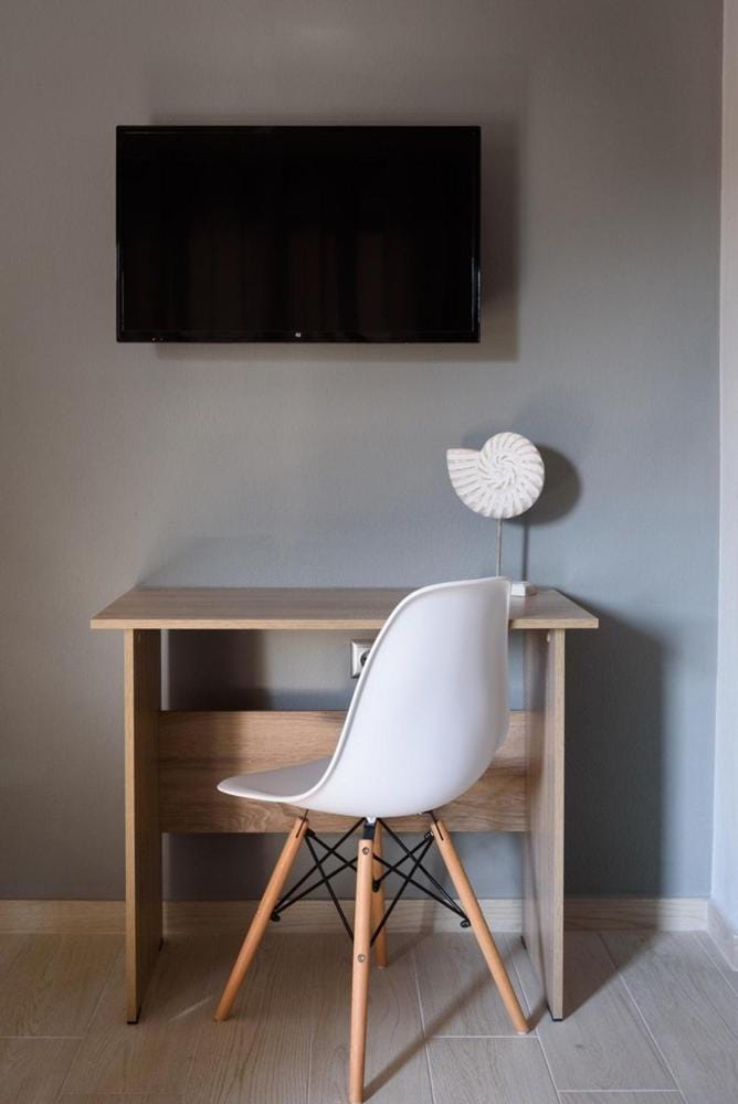 TV and multimedia, Seating area