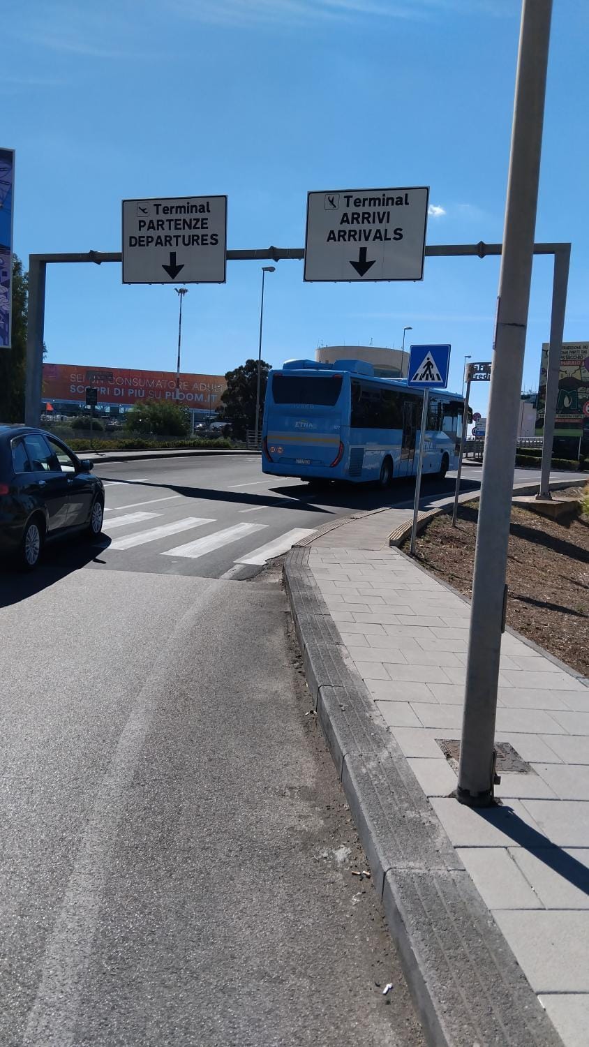 Neighbourhood, Street view