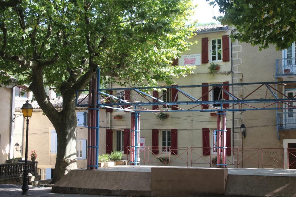 Property building, On site