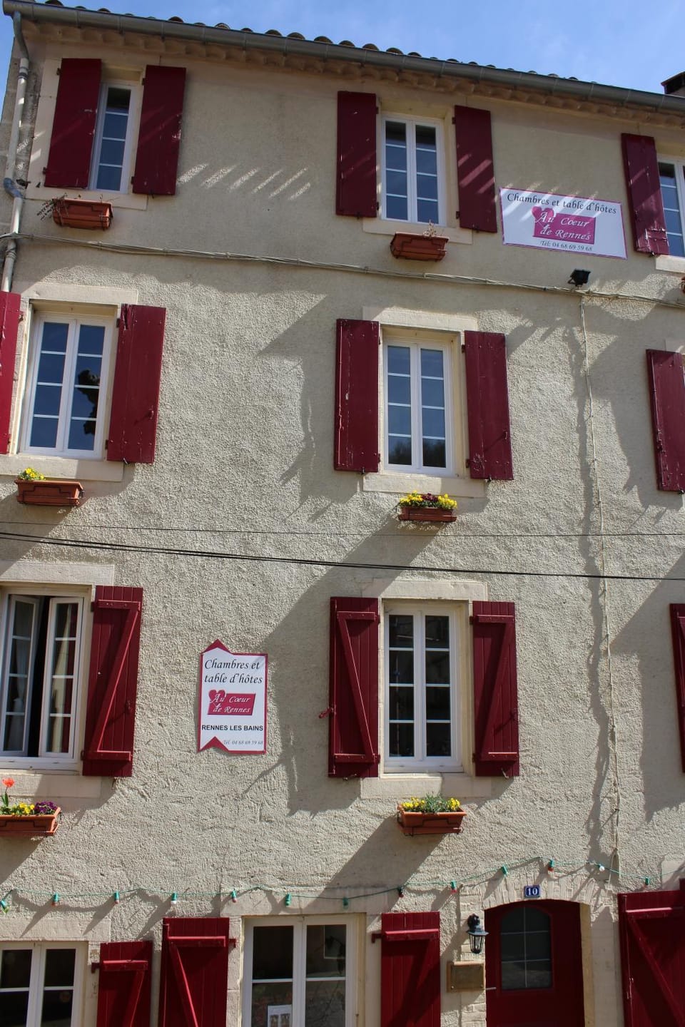 Facade/entrance
