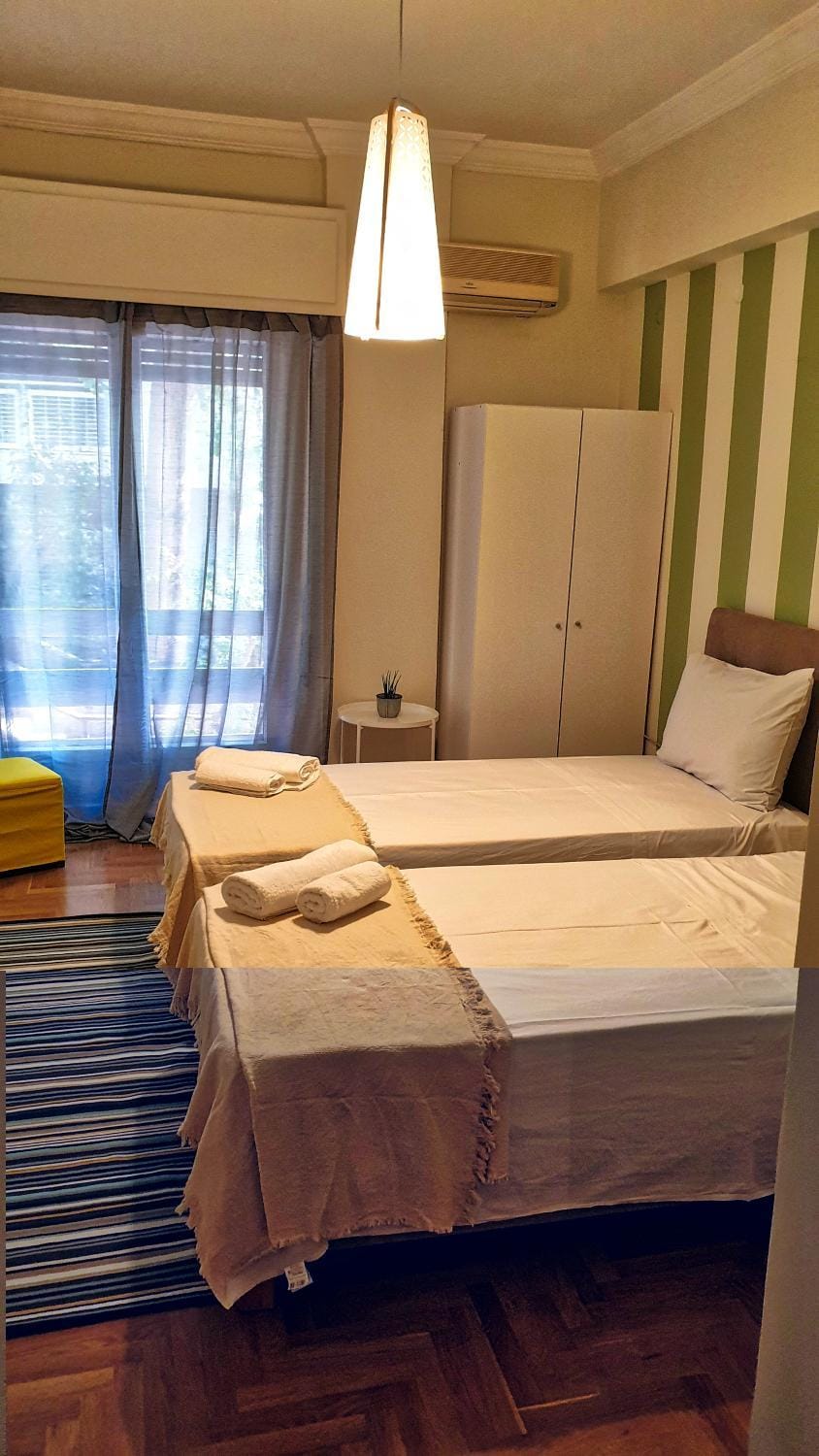 Athens Stadium path quiet & central 4 persons apartment Apartment in Athens