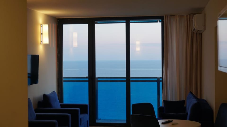 Batumi View 5STAR Apartment hotel in Batumi