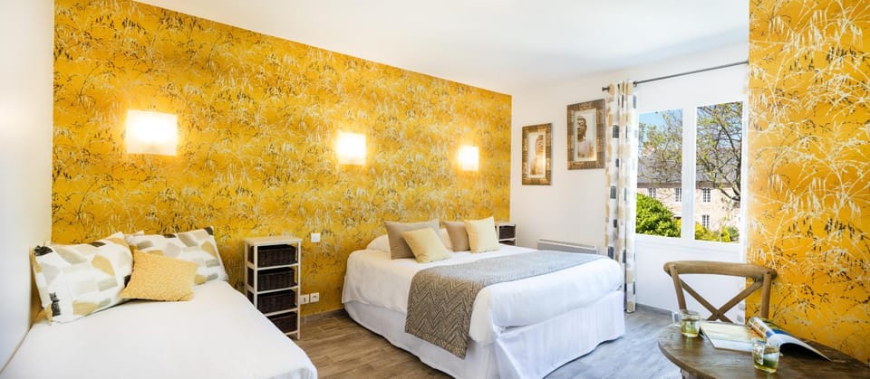 Hôtel Les Agapanthes-Logis Hôtel Hotel in Paimpol