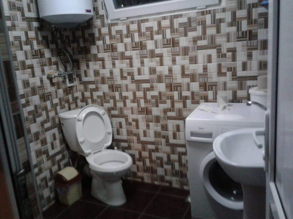 Toilet, Bathroom