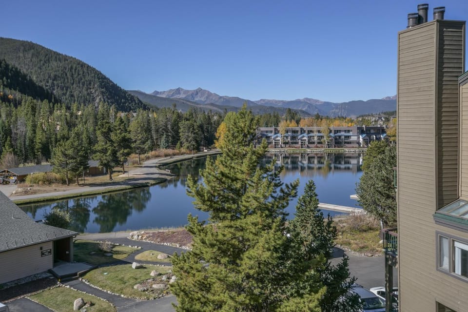 Montezuma 1771 by SummitCove Lodging in Colorado House in Keystone