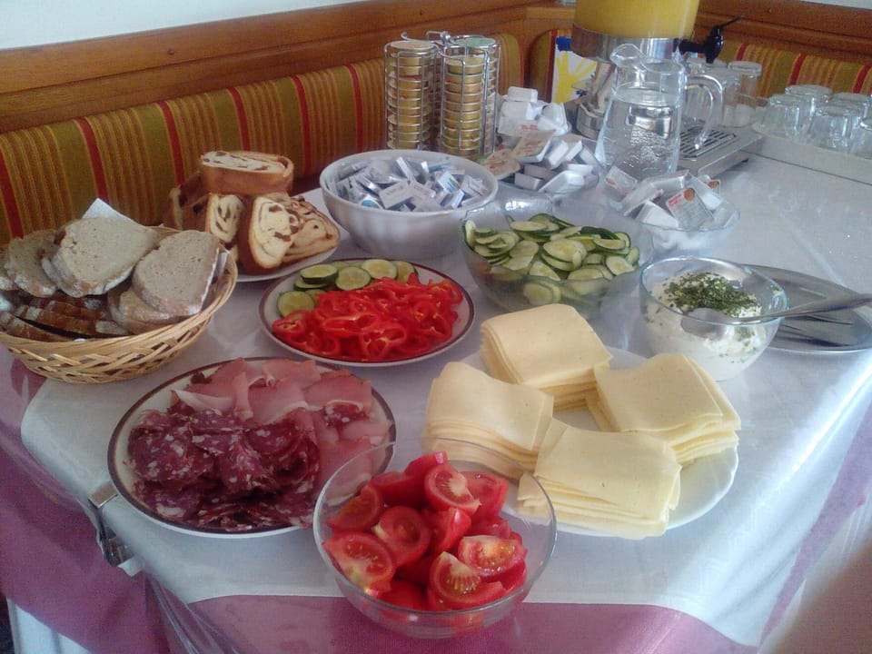 Pension Carina Bed and Breakfast in Carinthia, Austria