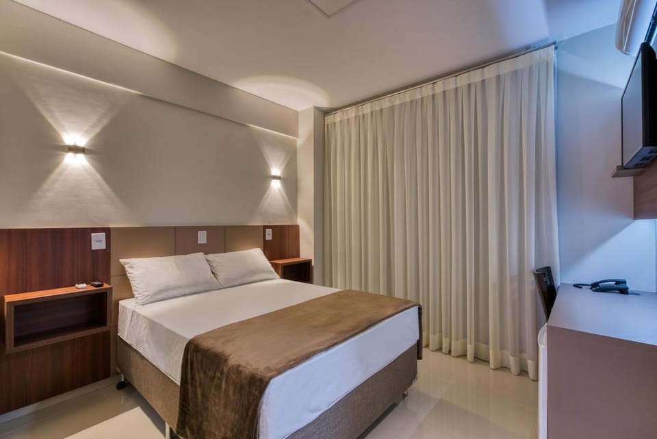 Photo of the whole room, Decorative detail, Bedroom
