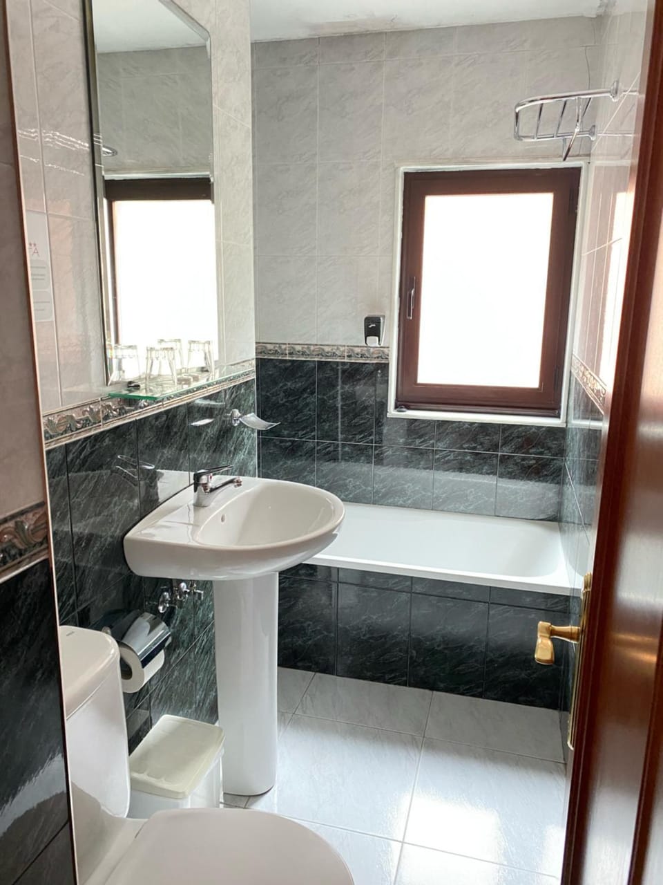 Bathroom, Bath