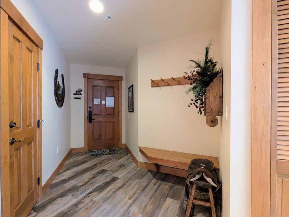 Springs 8803 by SummitCove Lodging in Colorado House in Keystone