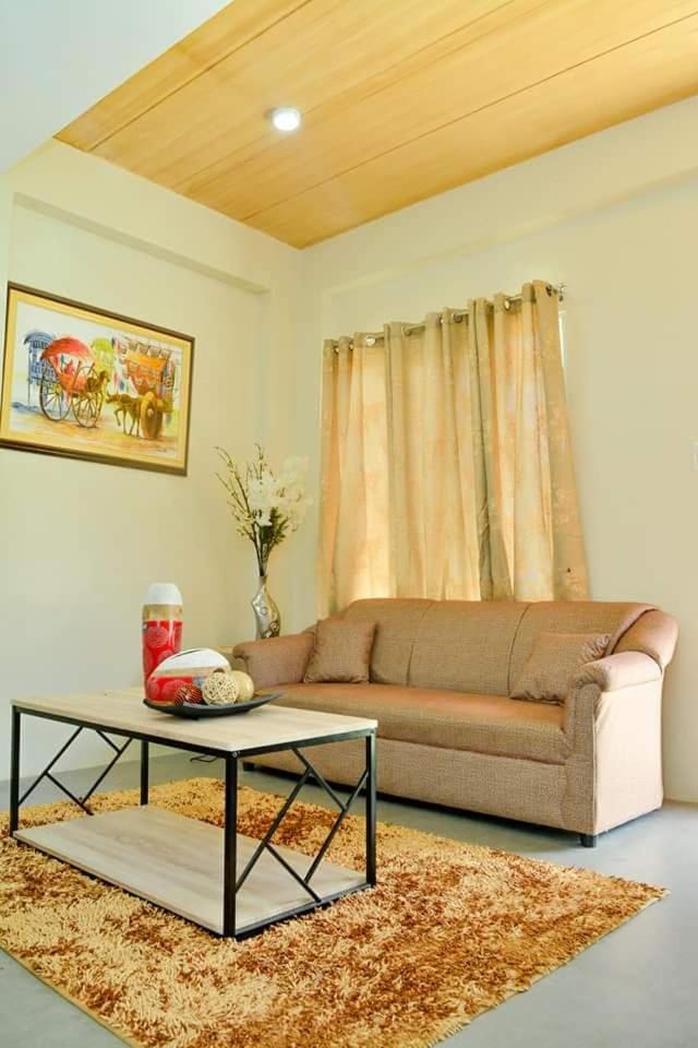 Mailz Haven-E Beautiful 3BR Modern Aprt Near SM Apartment in Davao City