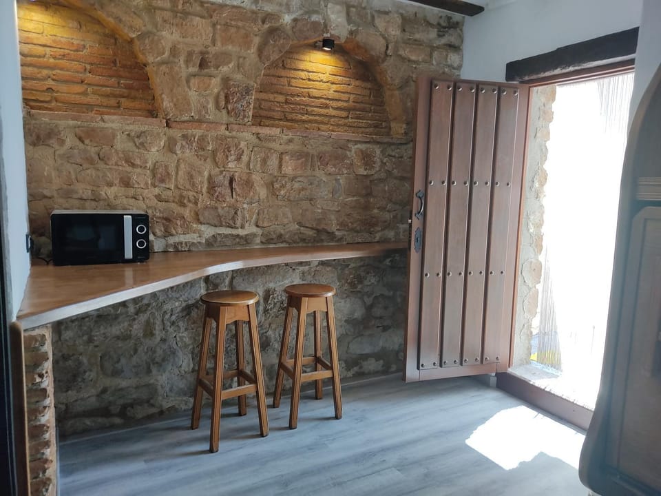 Dining area, minibar, air conditioner