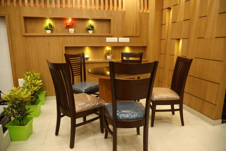 Lounge or bar