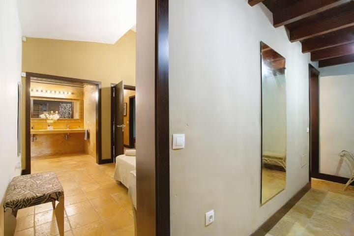 Bathroom, Bedroom