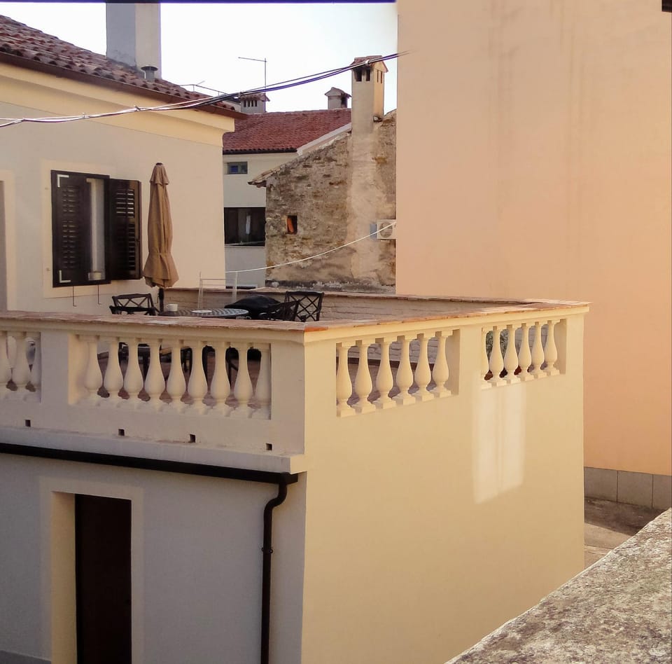 Apartma Na terasi Apartment in Slovenia
