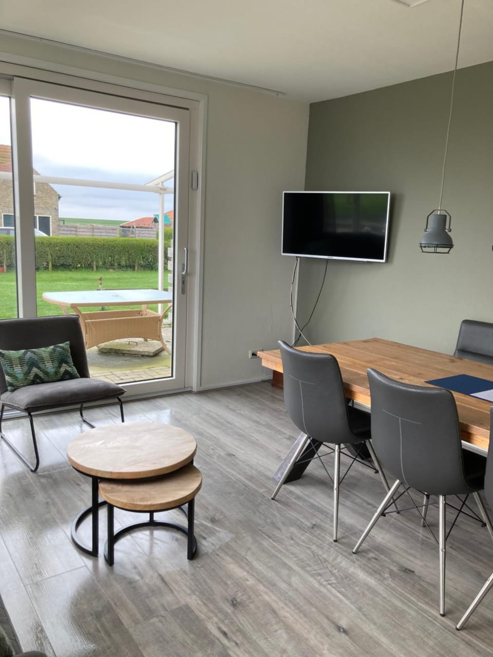TV and multimedia, Living room
