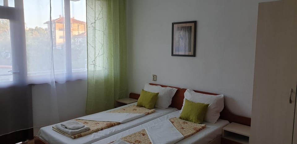 Майстор Костадин - 1878 Bed and Breakfast in Burgas Province