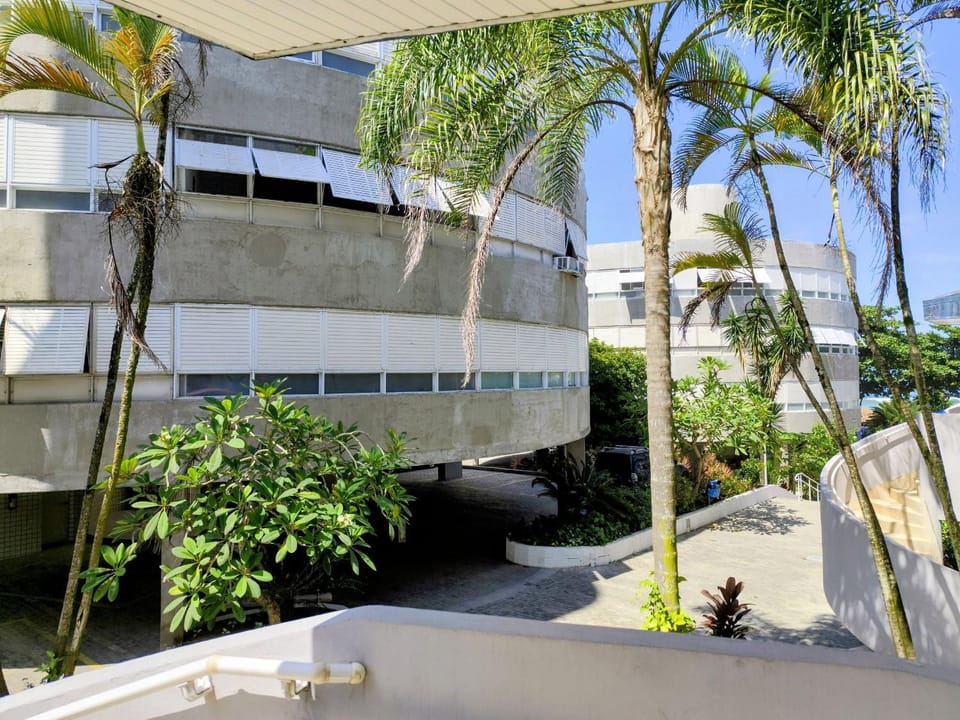 Property building, Facade/entrance, Garden view