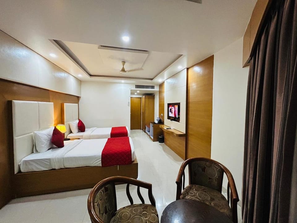 Bed, View (from property/room), Bedroom