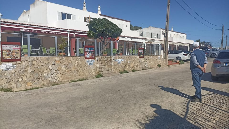 Apartamento T2 "Mar Colina Sol" com acesso à praia Apartment in Carvoeiro