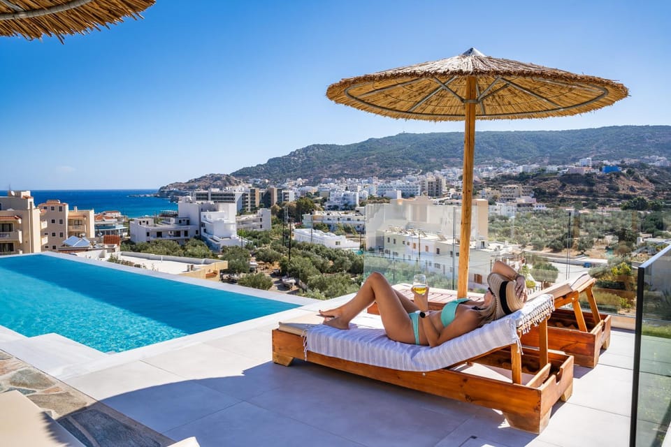 Property building, Day, Natural landscape, View (from property/room), Mountain view, Pool view, Sea view, Swimming pool