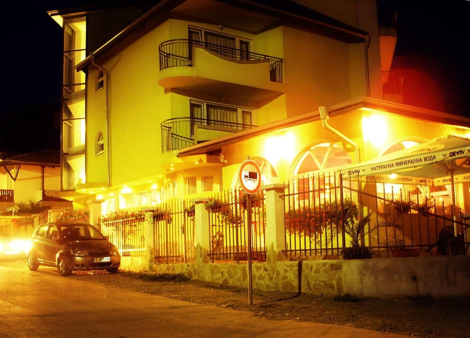 Family Hotel ATLAS Hotel in Burgas Province