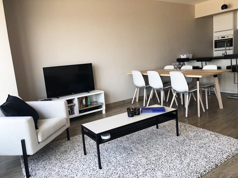 TV and multimedia, Living room