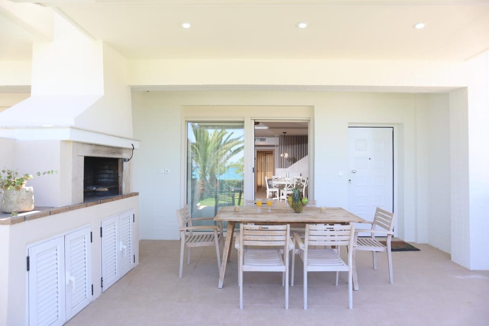 Villa The View - Beachfront, 5 Bedrooms, BBQ, View Villa in Halkidiki