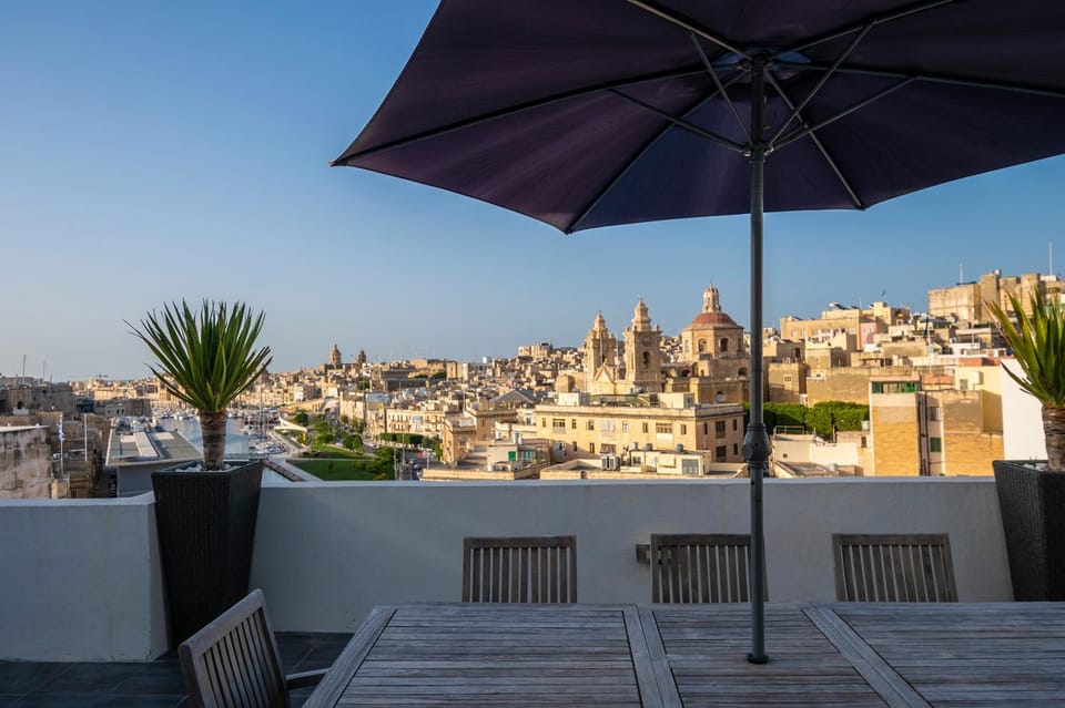 Penthouse Retreat Apartment in Malta
