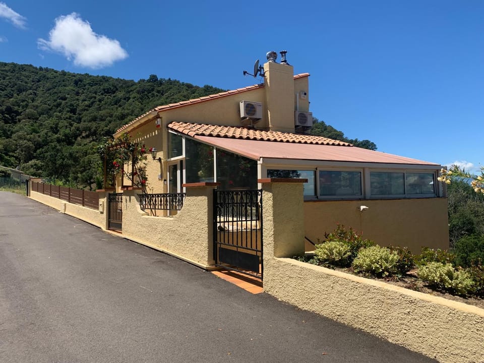 Property building, Natural landscape