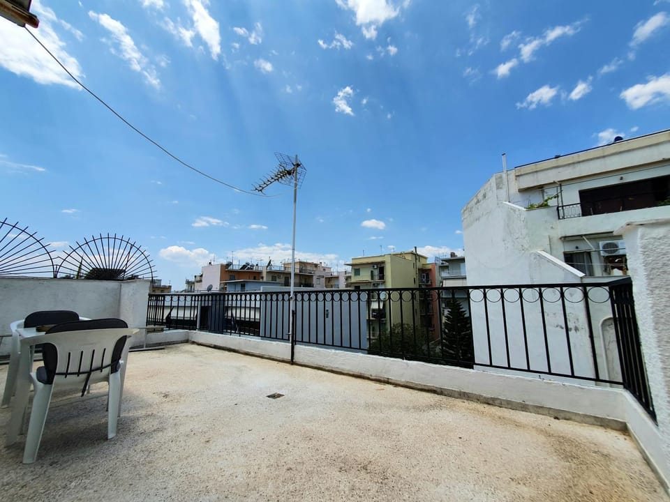 Sunny Room Apartment in Messenia