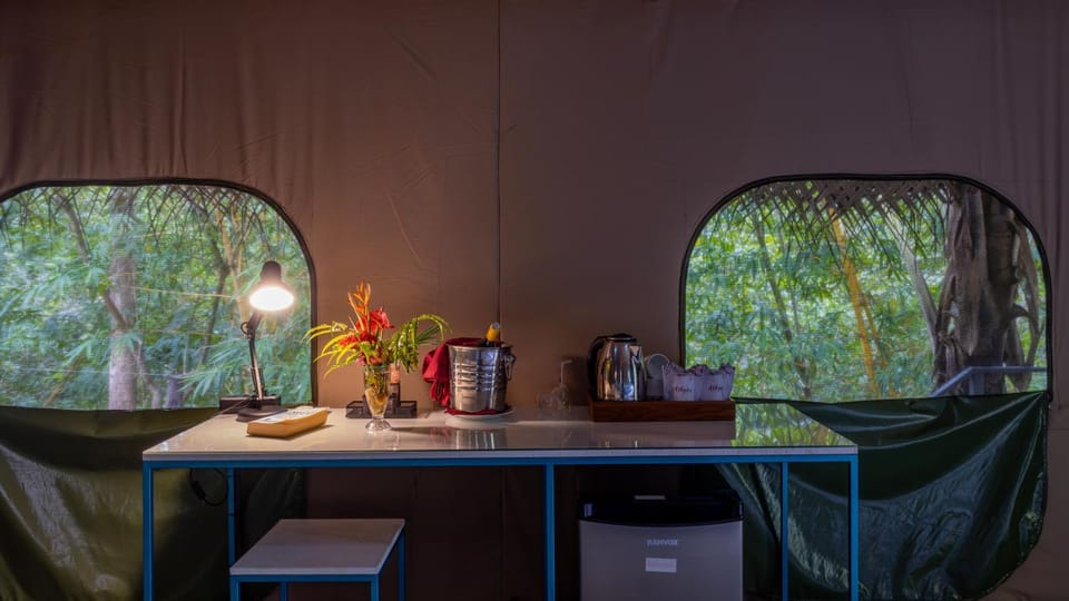 Coffee/tea facilities, Bedroom, furniture