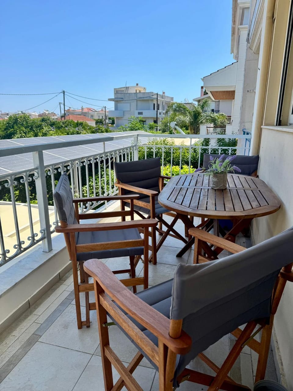 Holiday Nest & parking Apartment in Ialysos