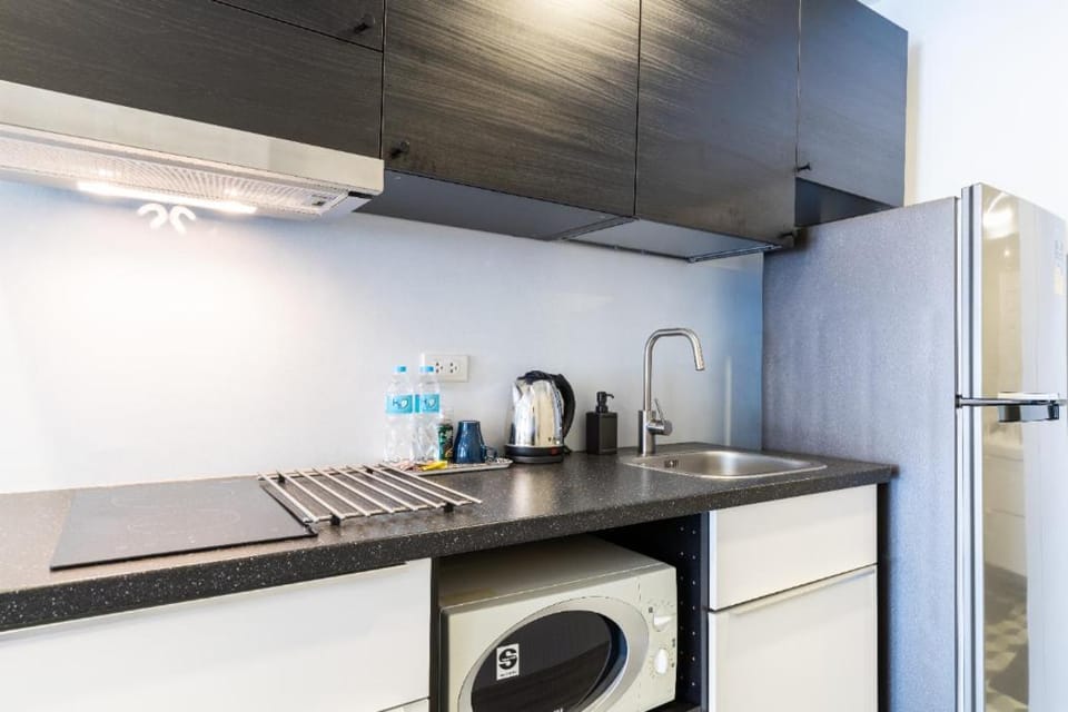 Coffee/tea facilities, Kitchen or kitchenette