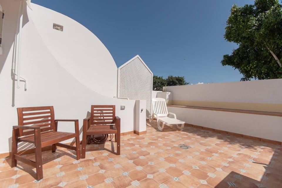 Luxury 2-Bedrooms Villa - Golf del Sur, The Palms Resort Villa in Abona