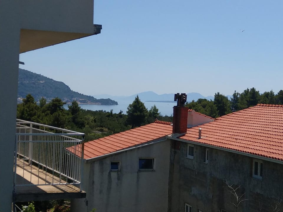 Luka 3 Apartment in Split-Dalmatia County