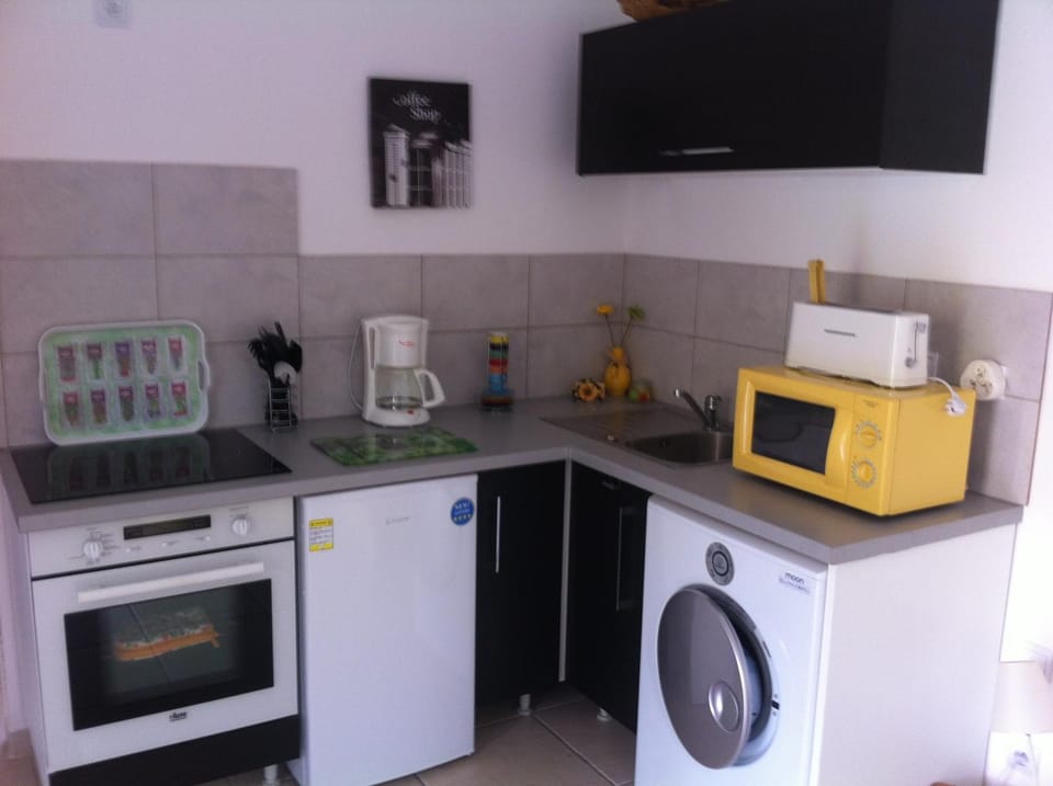 Les cigales des prés Studio Apartment in Aups