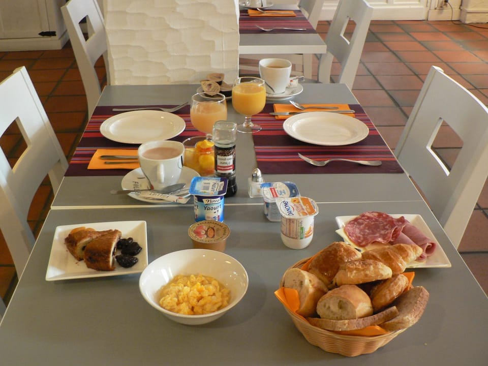 Buffet breakfast