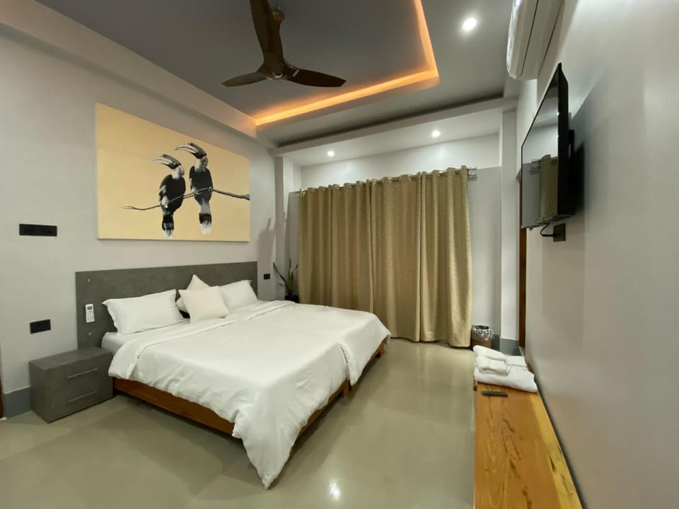 Bed, Photo of the whole room, Bedroom