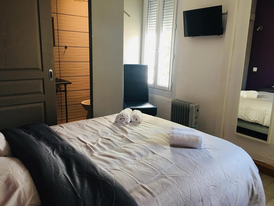 L'Avenue Hotel in Agde