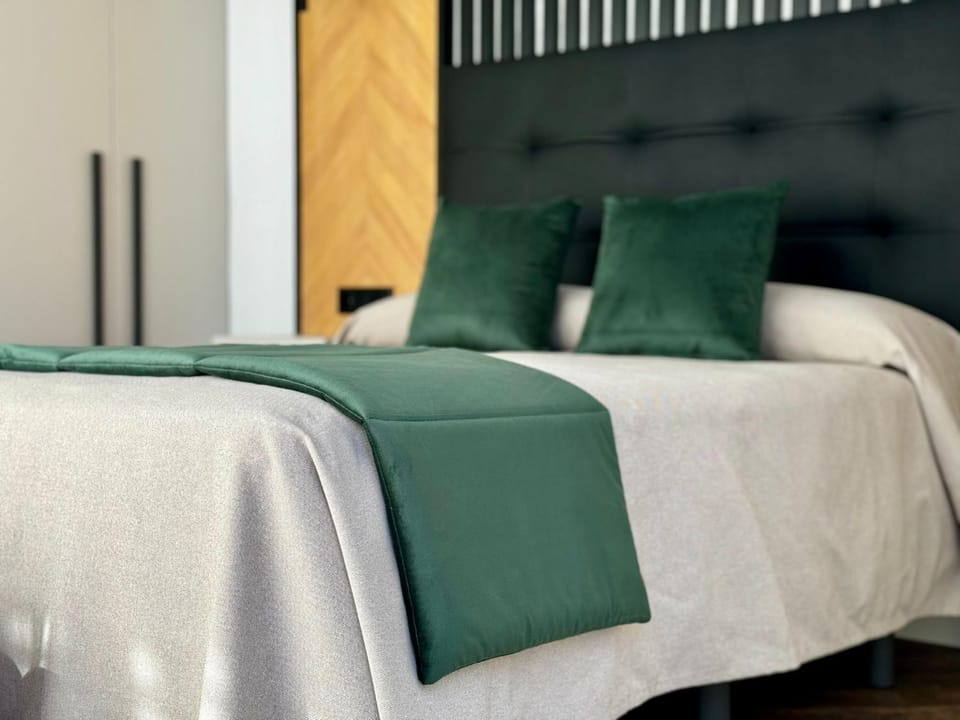 Hostal Noli Bed and Breakfast in Chiclana de la Frontera