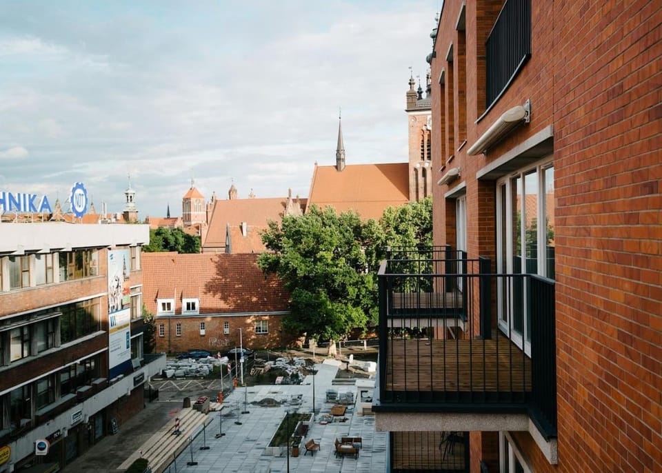 Balcony/Terrace, City view