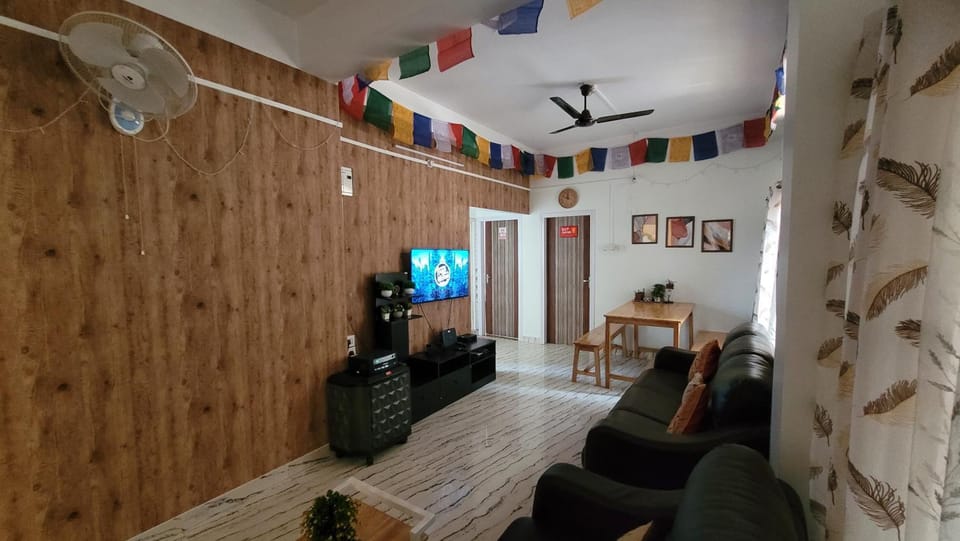 TV and multimedia, Dining area