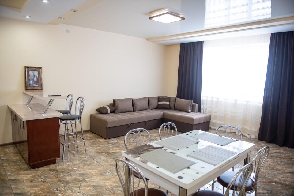 Living room, Seating area, Dining area
