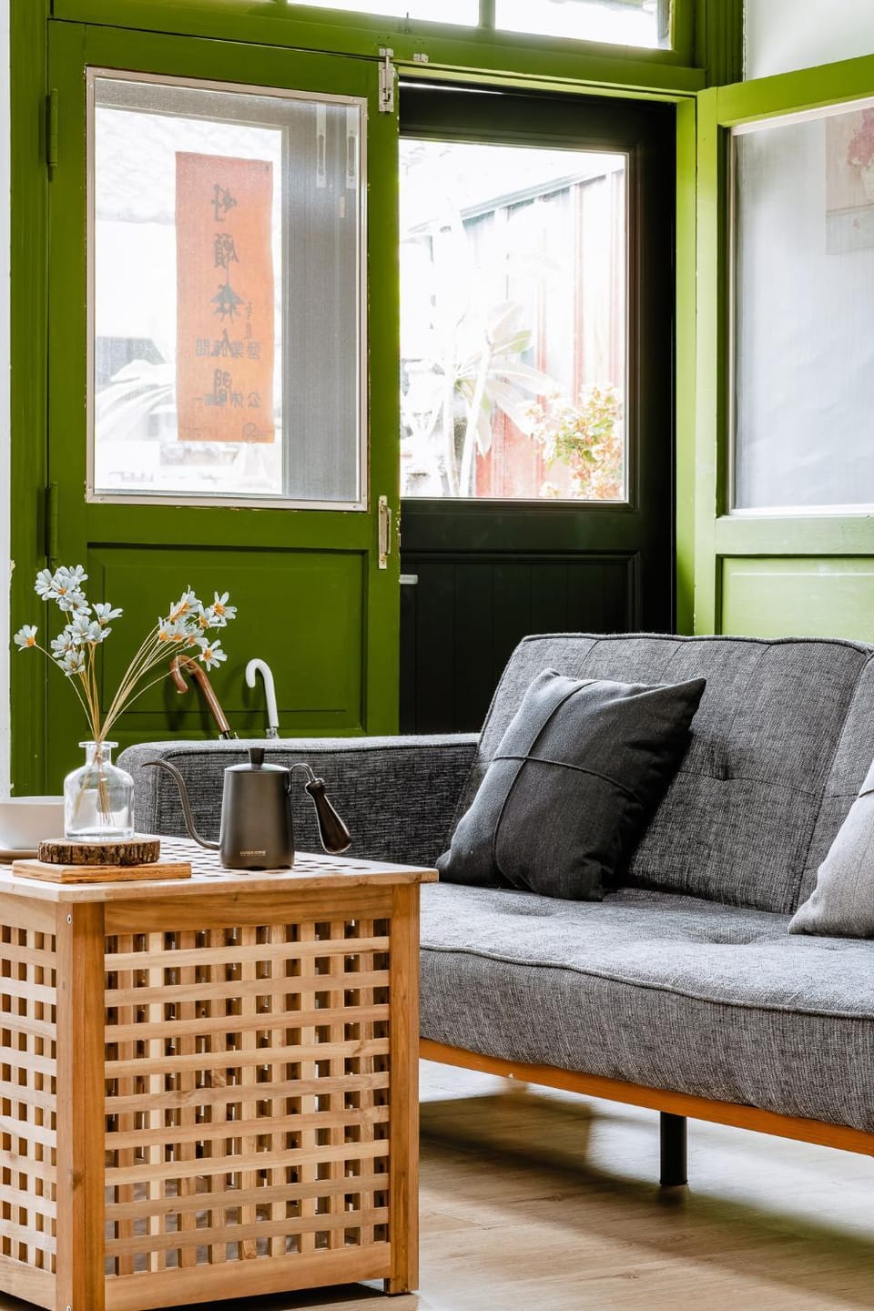 Living room, Seating area