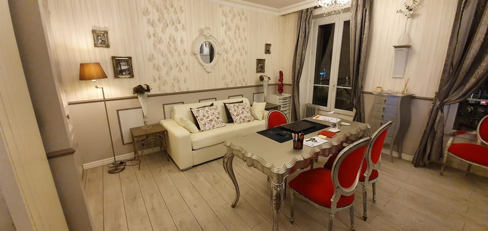 à 10 mn à pied de Montmartre Apartment in Paris