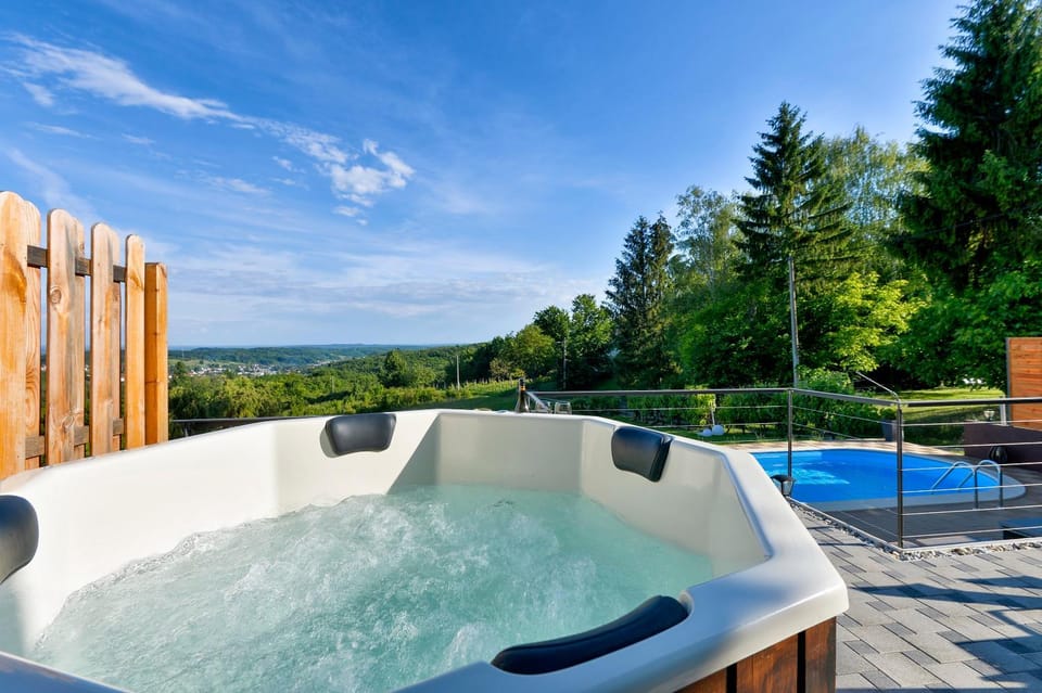 Hot Tub, Spa and wellness centre/facilities, Spa and wellness centre/facilities