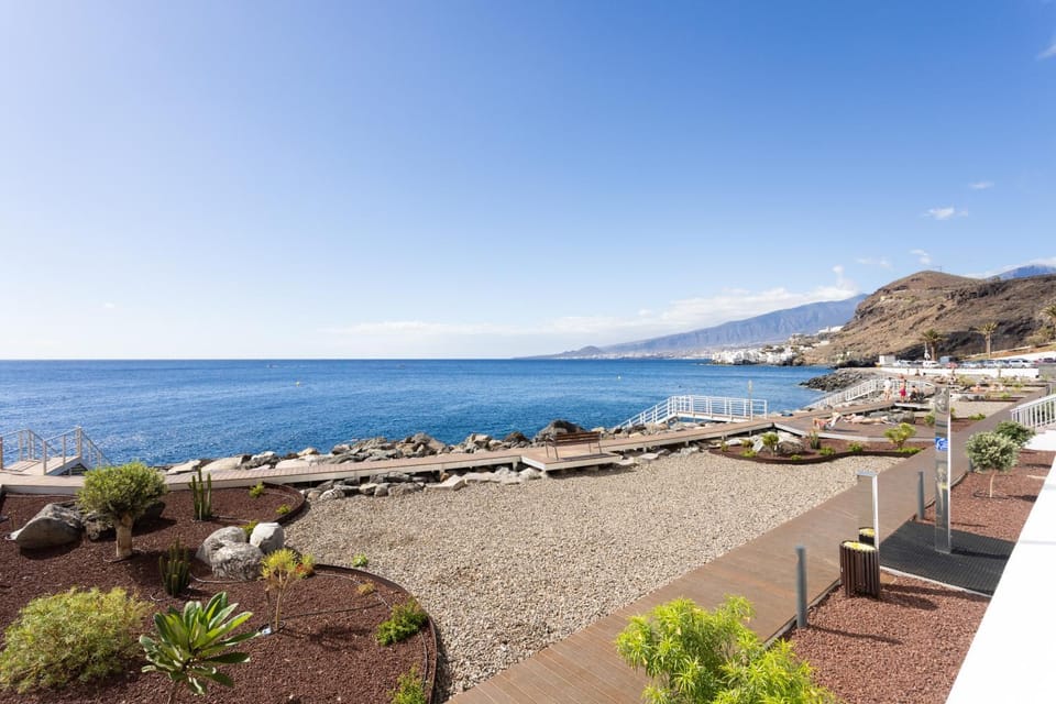 Home2Book Maruja's House Ocean View & Wifi House in Canary Islands