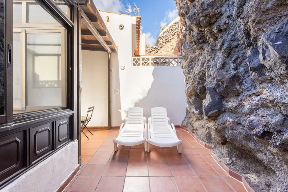 Home2Book Maruja's House Ocean View & Wifi House in Canary Islands