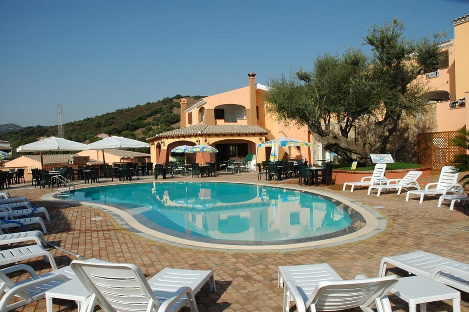 Balcony/Terrace, Swimming pool, Swimming pool